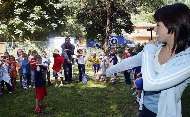 Cerca de 300 niños participarán en los talleres de verano.