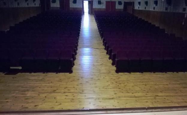 Cine Faba de Cacabelos.
