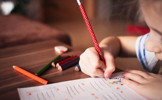 Los niños podrán participar en el certamen de cartas a los Reyes Magos./