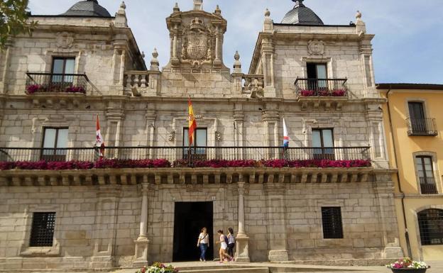Ayuntamiento de Ponferrada./C. Ramos