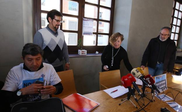 Representantes de la plataforma en una imagen de archivo./César Sánchez