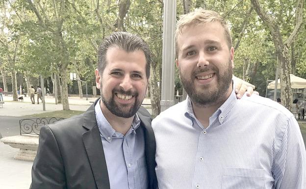 Álvaro Lora junto a Luis Tudanca, este lunes./