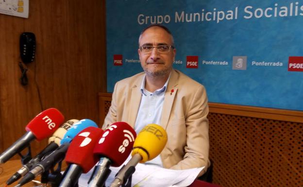 El portavoz municipal del PSOE en Ponferrada, Olegario Ramón./C. Ramos