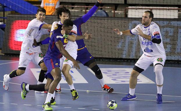 Carou, en el partido ante el Barcelona./Peio García