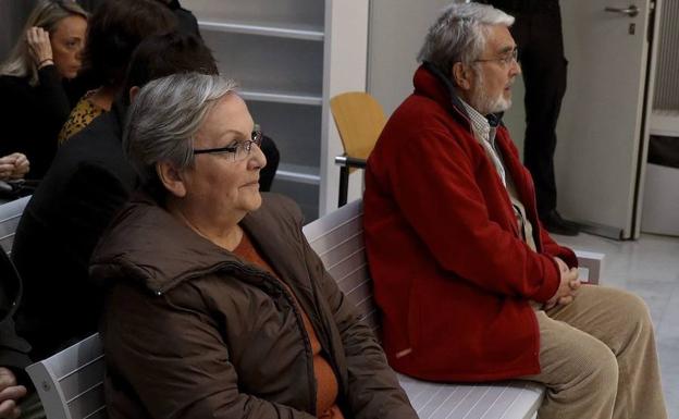 Victoria Gómez Méndez y el berciano José Antonio Raón Teijelo. /EFE