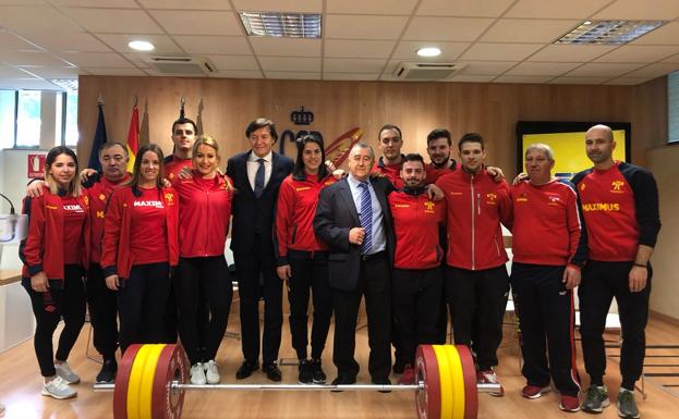 Recepción del equipo nacional de halterofilia en el CSD./Fedehalter