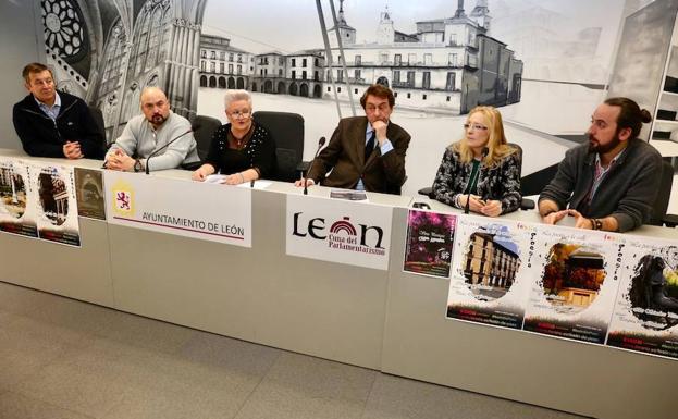 Presentación de la jornada del Día de la Poesía./