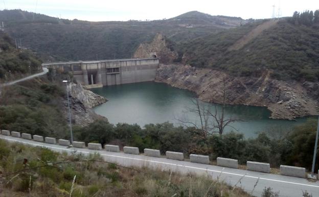 CHMS saca a información el proyecto de implantación del Plan de Emergencia de las presas de Bárcena y del Azufre