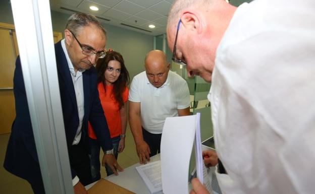 PSOE y PeC cumplen con la «obligación ética» de llevar a Fiscalía las conclusiones de la investigación del Mundial