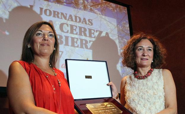 La Junta confía que el sello de calidad de la cereza sea «motor económico» para dinamizar el sector agroalimentario del Bierzo