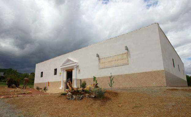 El Consejo Comarcal y Carucedo abren una oficina de información turística en la Domus