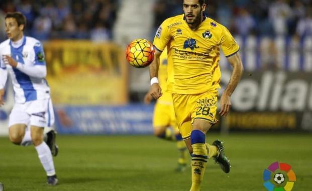 La Ponferradina incorpora a Fernando Román