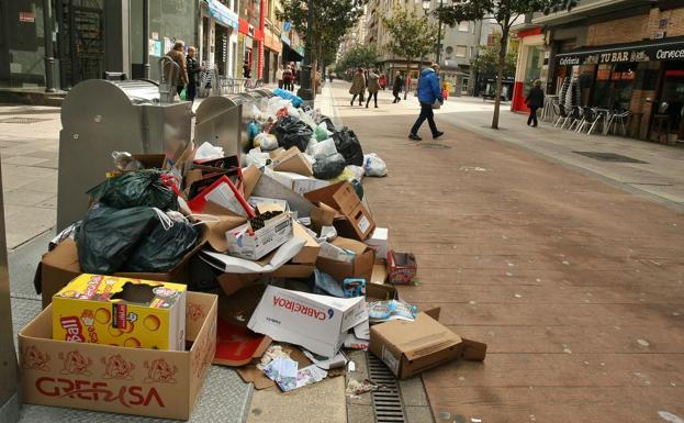 Ponferrada confía en que FCC cumpla el acuerdo plenario que permita desconvocar la huelga de basuras