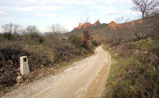 CB de Priaranza critica el retraso en la construcción del primer albergue de peregrinos del Camino de Invierno a Santiago