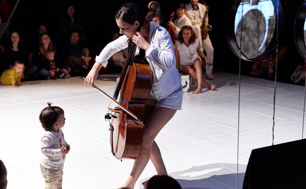 Los bebés van al teatro