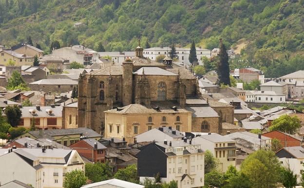 Villafranca se postula para 'Las Edades del Hombre' con una propuesta de ámbito comarcal