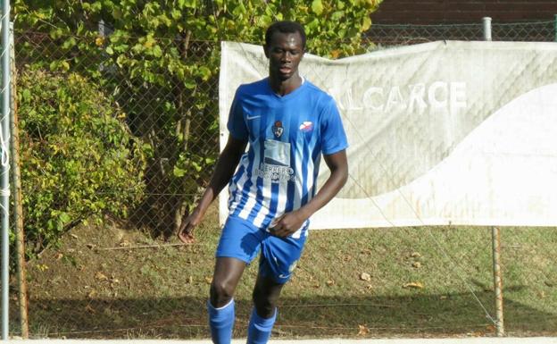 Aya Diouf se va cedido a EI San Martín