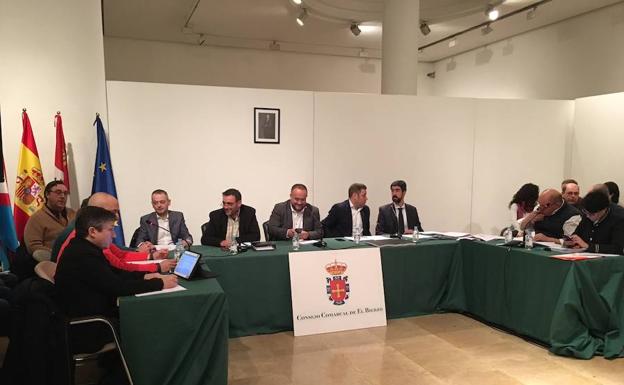 La alta velocidad no pone de acuerdo al pleno del Consejo