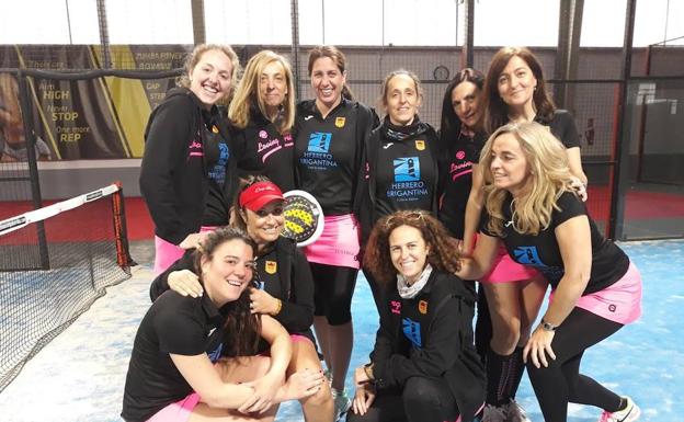 El pádel femenino del Club de Tenis de Ponferrada, a la 'Final Four' autonómica