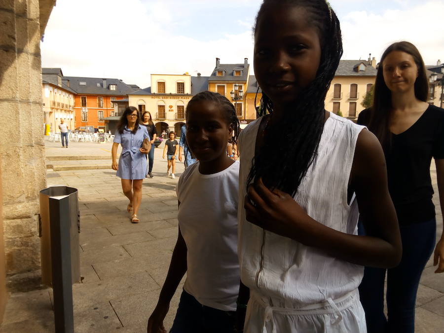 Ponferrada recibe a los niños saharauis del programa 'Vacaciones en paz'