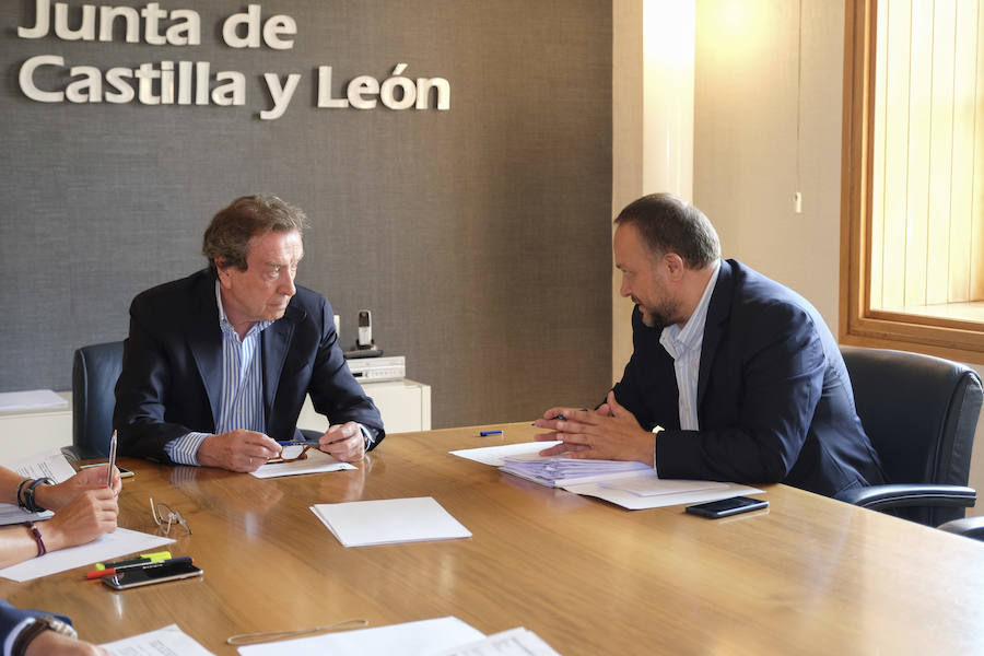 La Junta y el Consejo cerrarán a lo largo de septiembre el nuevo convenio marco de colaboración