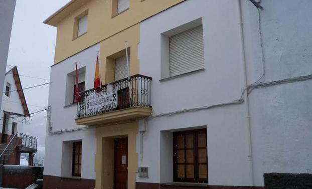 El Comisionado de Transparencia da un 'toque' de atención a Palacios del Sil por negar el acceso a las cuentas