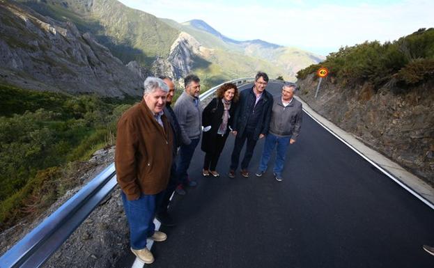 Diputación pide ayuda al Gobierno para solucionar los problemas de acceso a Peñalba de Santiago por el valle del Oza
