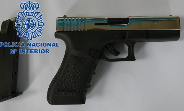 Detenido en Ponferrada por disparar con una pistola 