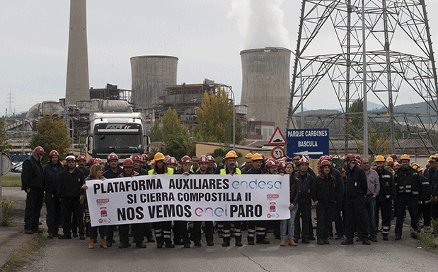 Las plantillas de las auxiliares de Compostilla se reúnen el día 5 con la Mesa de la Energía en busca de apoyo para garantizar su futuro