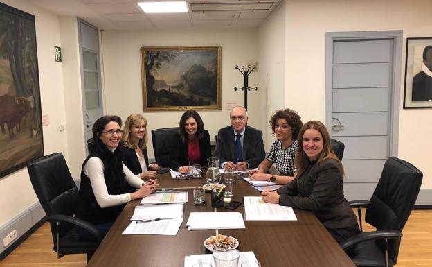 Representantes judiciales del Bierzo trasladan al Gobierno las necesidades del juzgado de Ponferrada