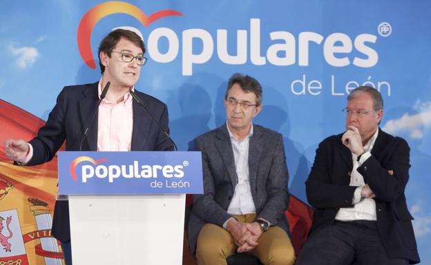 El PP leonés respalda a Mañueco y demanda «lealtad» tras la brusca salida del partido de Silvia Clemente