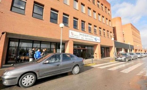 Sanidad destina casi un millón de euros para 670 operaciones en el Área del Bierzo