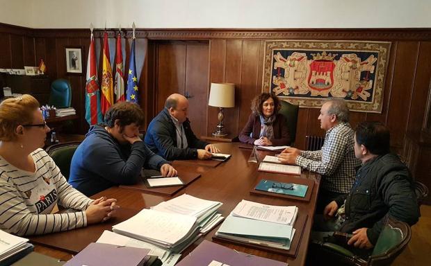 El programa de extensión de la banda ancha permitirá a Ponferrada llevar la fibra óptica a la localidad de Toral de Merayo