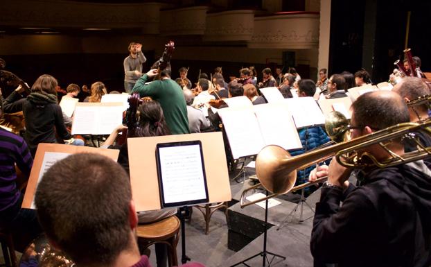 La Orquesta Sinfónica Cristóbal Halffter de Ponferrada dedica su segundo concierto del año a Mozart