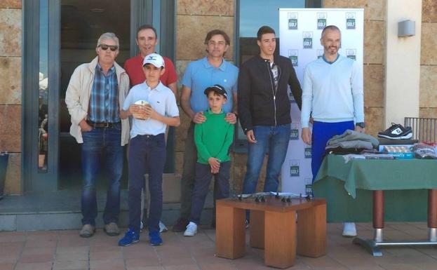 El I Torneo Construcción reunió a casi 70 participantes en el Club de Golf Bierzo