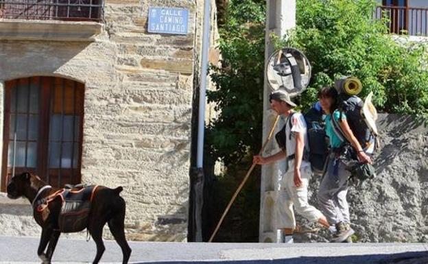 La Junta aprueba el plan de protección del conjunto histórico del Camino de Santiago en Trabadelo