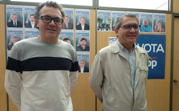 El PP de Cacabelos insiste en su oferta al PSOE para formar un «gobierno de concentración» y pone un «cordón sanitario» a un tripartito con IU y SxC