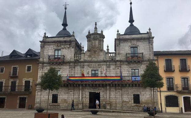 Los alcaldes pedáneos de Ponferrada toman posesión de sus cargos