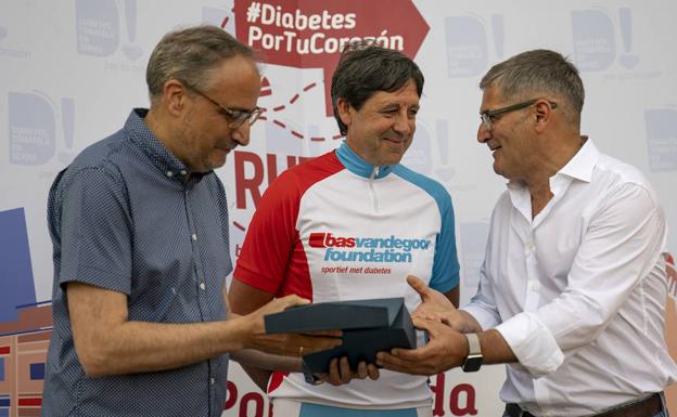 El jefe de la unidad de Endocrinología, homenajeado por su labor para combatir la diabetes