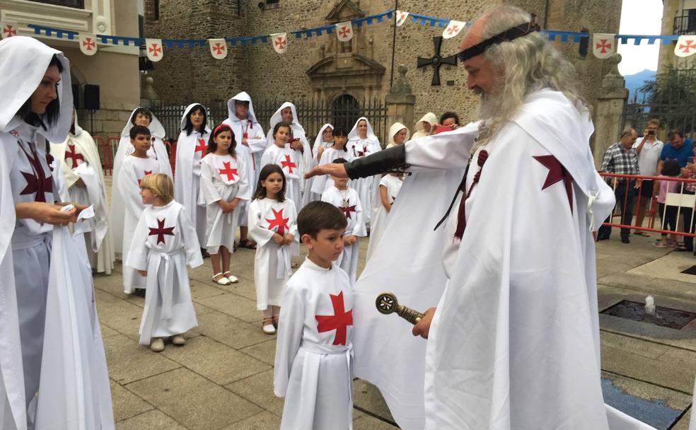 Ponferrada ordena a sus escuderos templarios