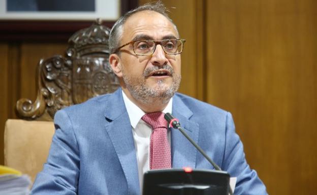 Ramón reclamará a Diputación una financiación «adecuada» en el nuevo convenio de bomberos porque es un servicio que Ponferrada «presta fuera del municipio»