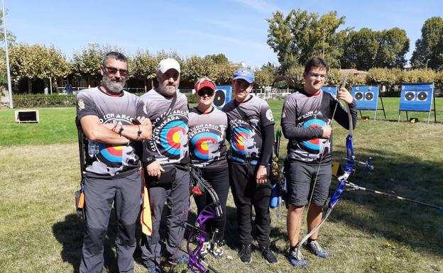 Dos oros, dos platas y un bronce para el CTA Ponferrada