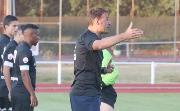 Ministro evoluciona de su ictus y ya ha sido trasladado a planta