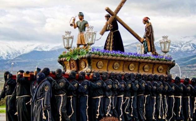 La Real Hermandad Jesús Nazareno homenajea al escultor Manuel Félix López en el 200 aniversario de su nacimiento