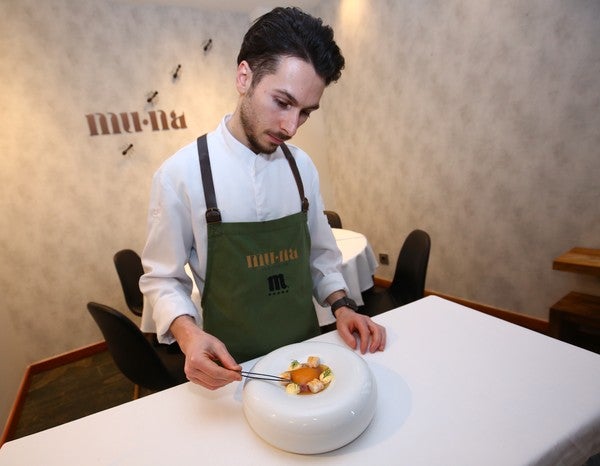 Samuel Naveira, cocinero berciano nominado al Premio Cocinero Revelación Madrid Fusión