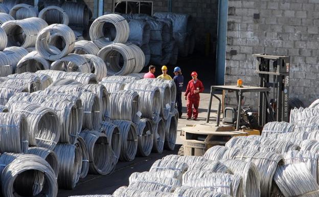 CGT en la planta de Roldán exige que se apliquen los coeficientes reductores en la edad de jubilación