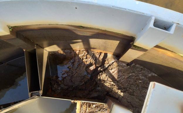 Bembibre ahorra 50.000 euros al asumir la gestión de la limpieza de los depósitos municipales de agua