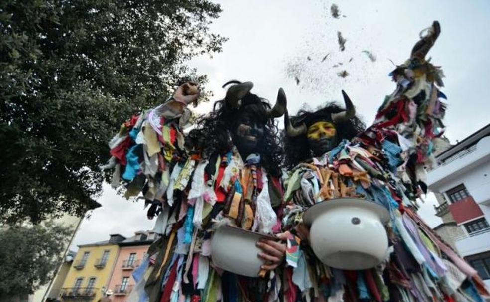 Un viaje en el tiempo para recordar los carnavales de antaño