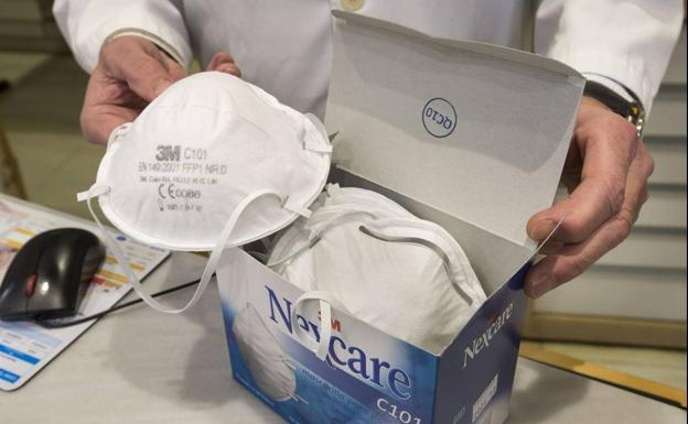 La empresa propietaria del almacén de Ponferrada en el que se hallaron mascarillas niega haber mantenido «actitud de ocultación»