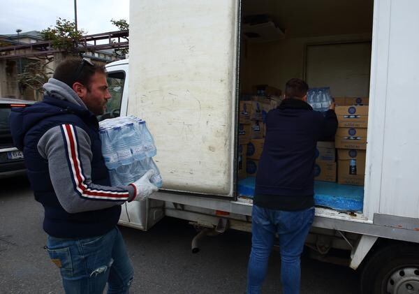 Hostelería de León recoge bebidas para el Hospital del Bierzo
